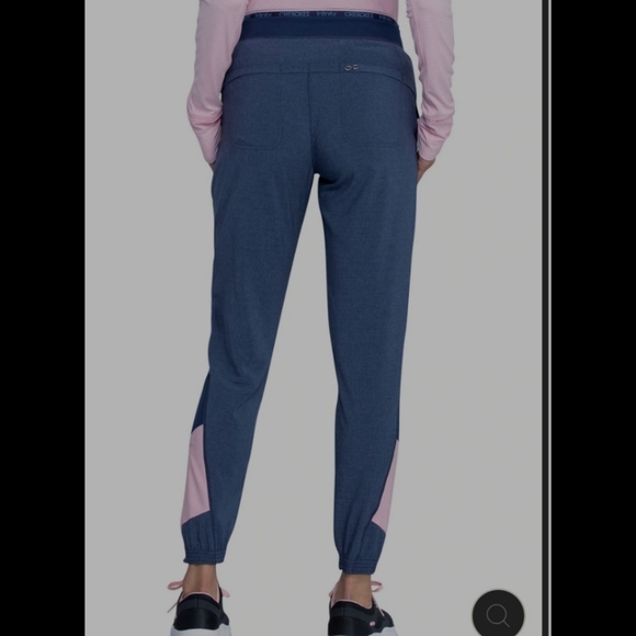 NWT Cherokee Infinity Women's Scrub Jogger Pants - Size XL - Picture 3 of 11